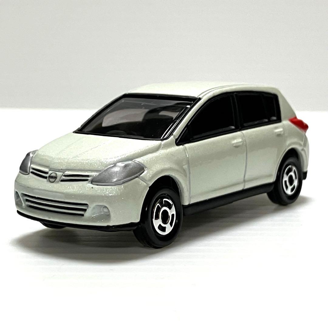 トミカ 日産 ティーダ ホワイトパール カラーサンプル - メルカリ