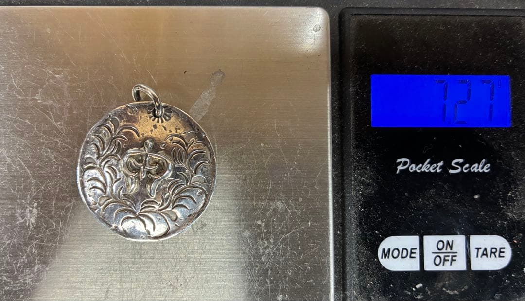 オールドカンパニーペンダント