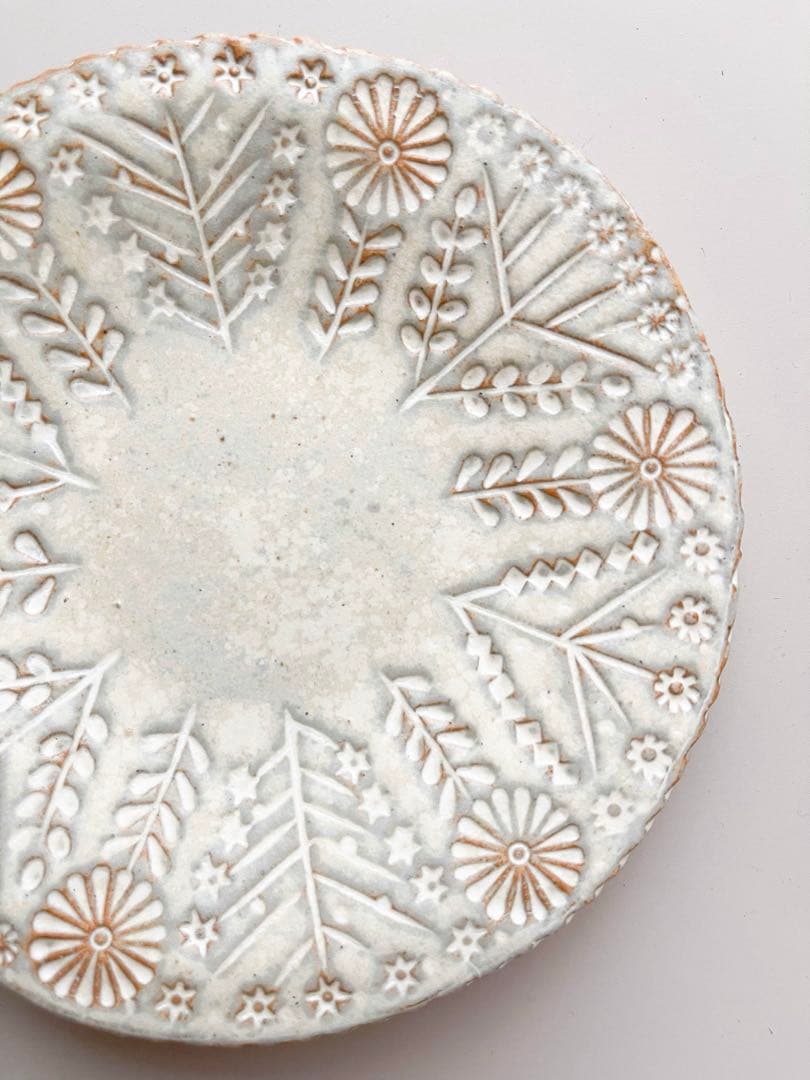 鹿児島睦さん　花植物 フラワー ボタニカル 型押し プレート皿