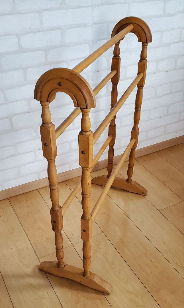 【ピート】ペニーワイズ タオルハンガー ブランケットラック