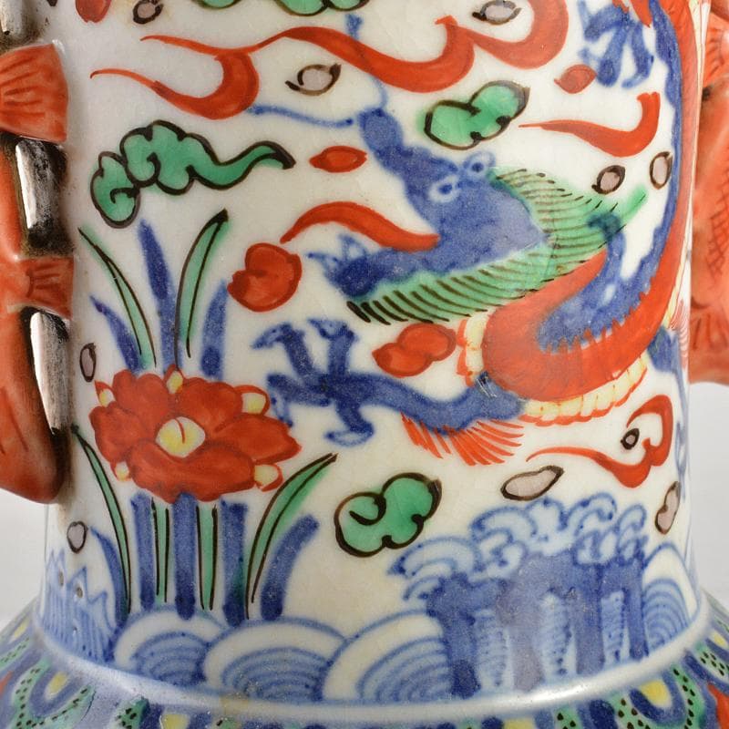 中国 大明萬暦年製款 赤絵 雲龍花文 双魚耳瓶 時代箱付 M R7343 - メルカリ