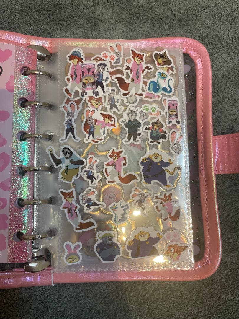 コギャルキティシール帳 バインダー付き】サンリオ ズートピア シール