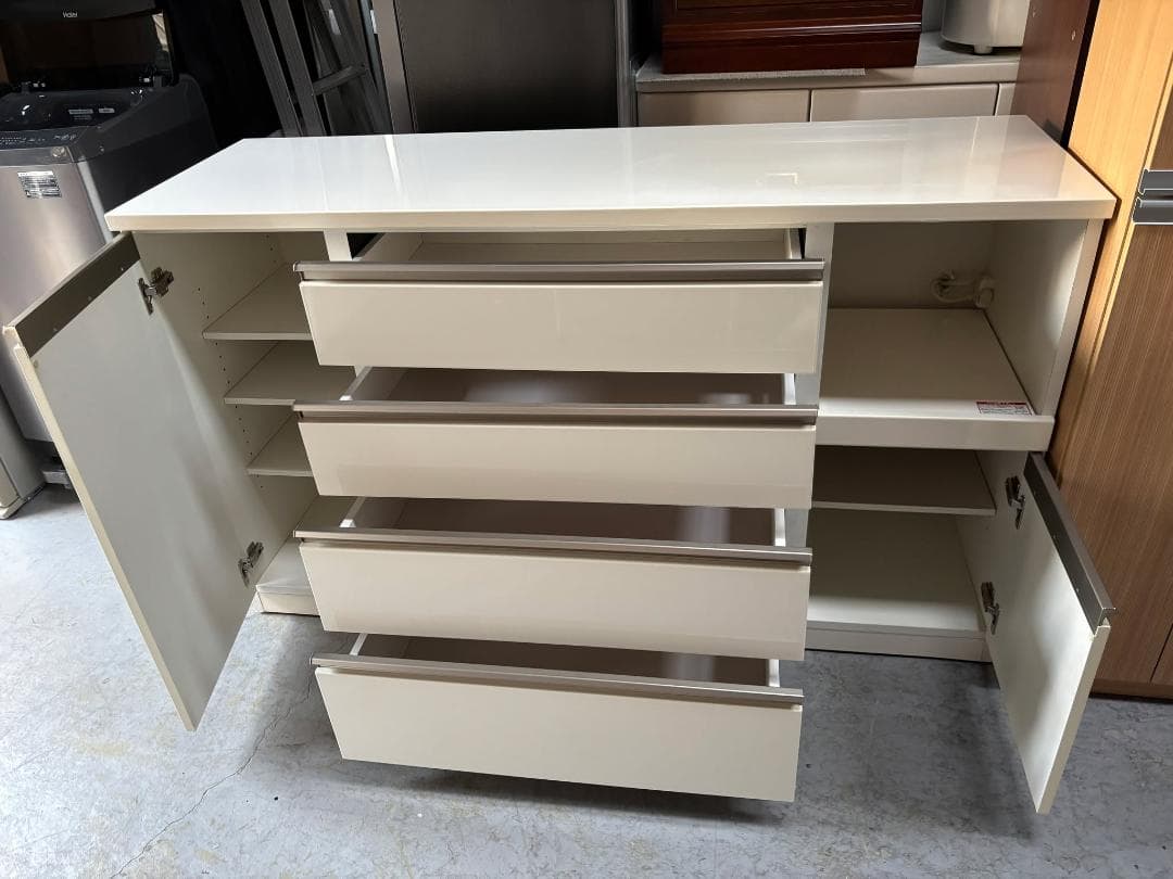 Rikishi DeguchiNITORIキッチンカウンターキッチンボード