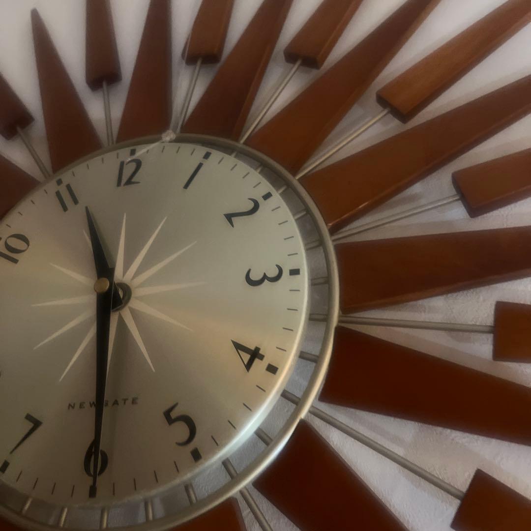 NEW GATE掛時計　PLUTO