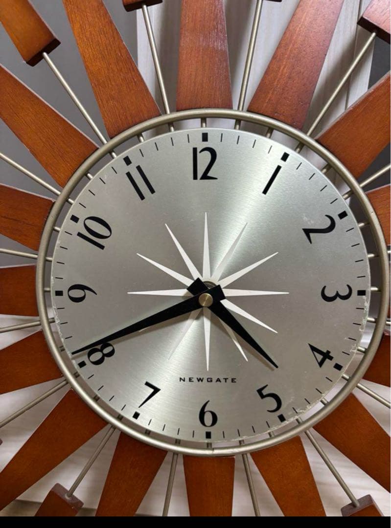 NEW GATE掛時計　PLUTO