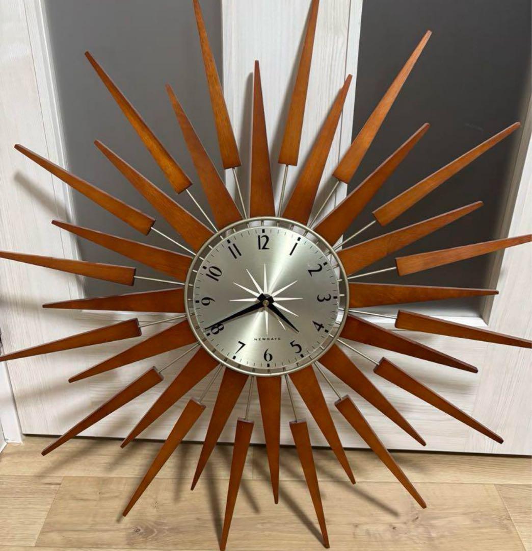 NEW GATE掛時計　PLUTO