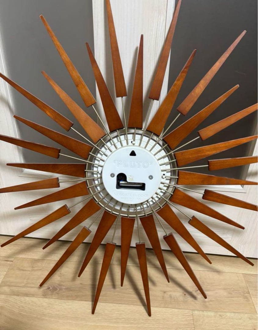 NEW GATE掛時計　PLUTO