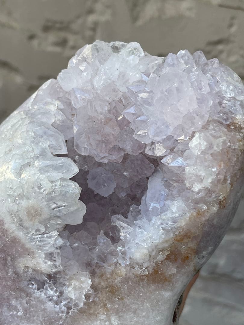 【希少】ピンクアメジストフリーフォーム　ジオード天然石置物　ブラジル 818g