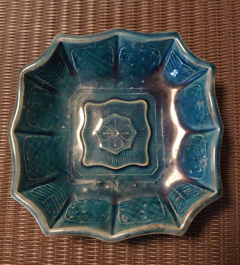 淡路 珉平焼 青交趾陽刻 輪花型小皿 5客