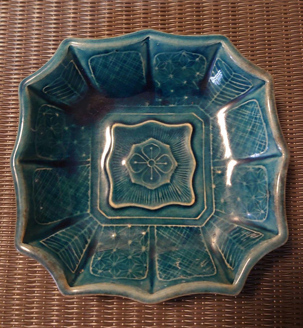 淡路 珉平焼 青交趾陽刻 輪花型小皿 5客