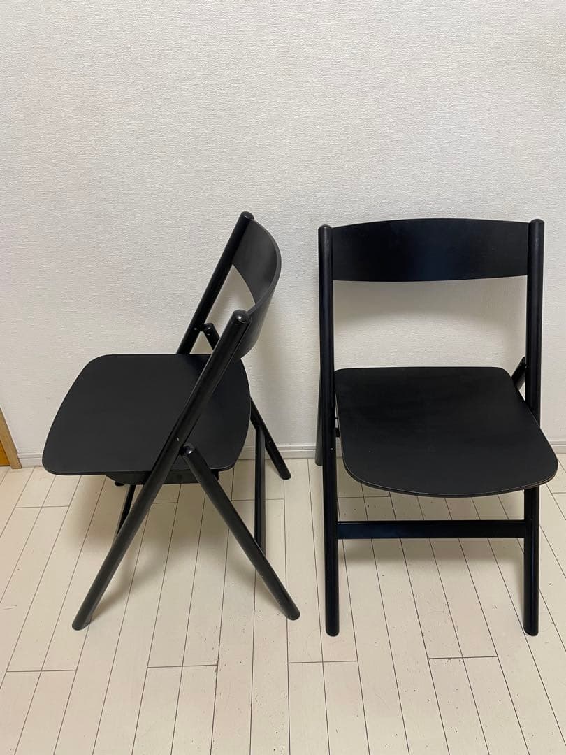 IKEA 廃盤 黒い折りたたみ椅子 2脚セット