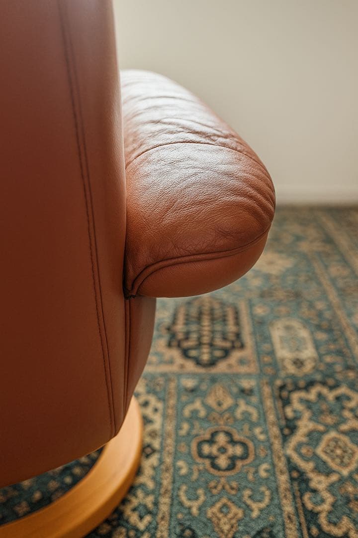 美品　エコーネス ストレスレス コン サル 本革リクライニングチェア