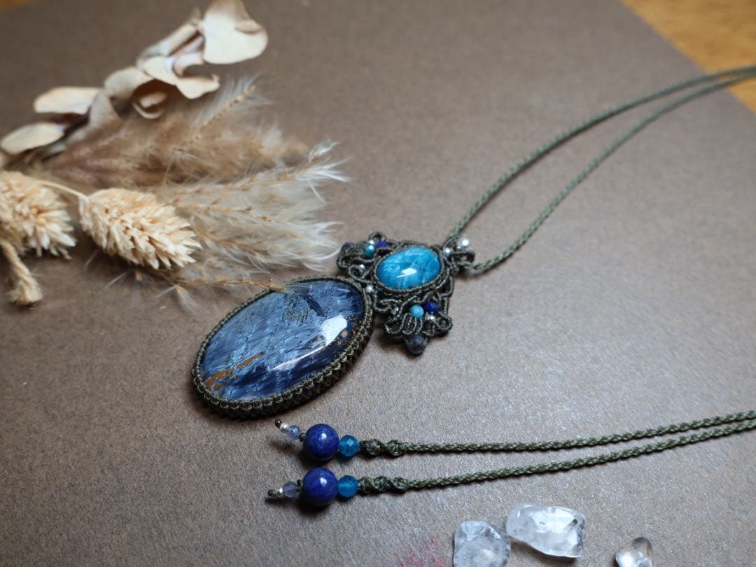 ピーターサイト　アパタイト　マクラメ　ネックレス