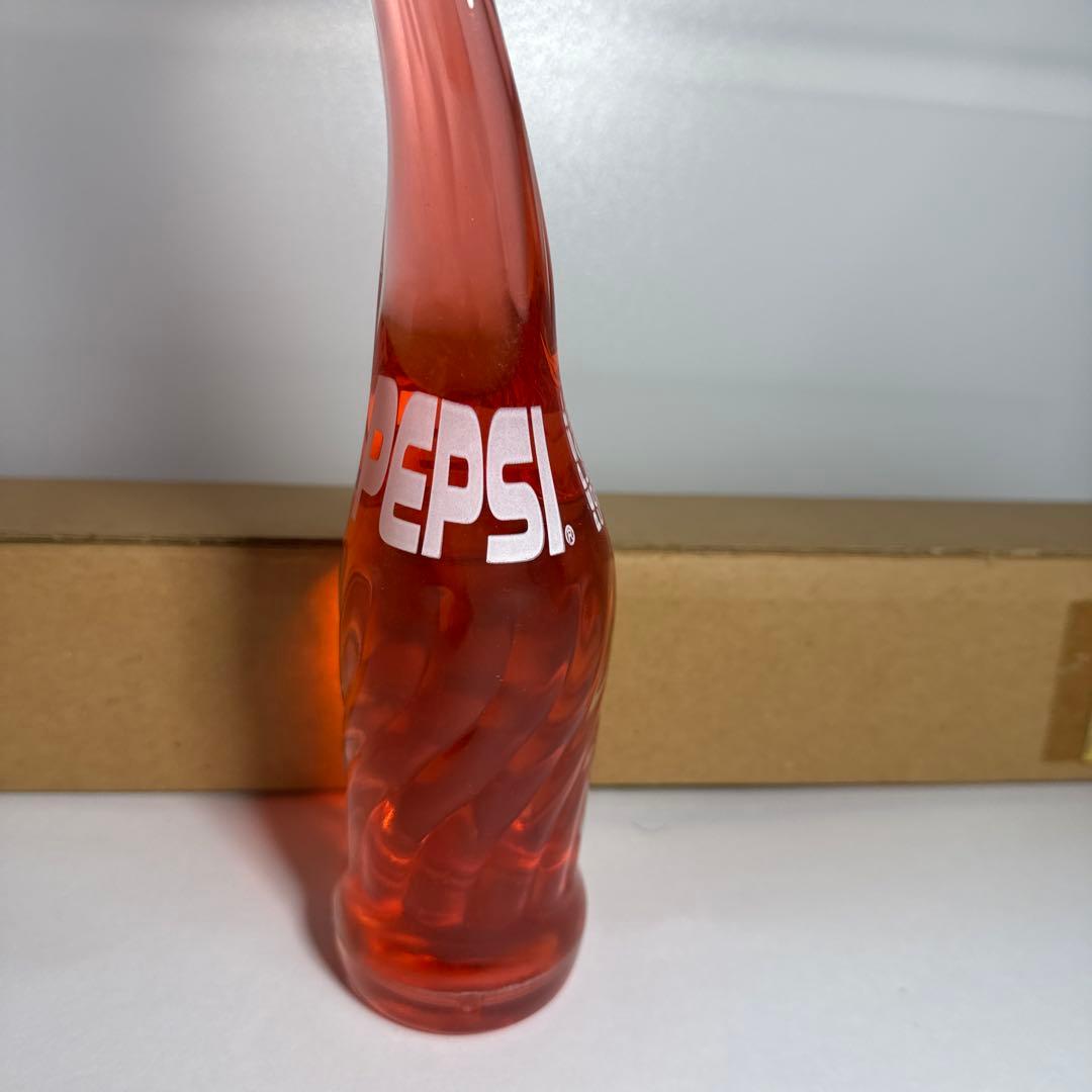 ペプシコーラ　変形瓶