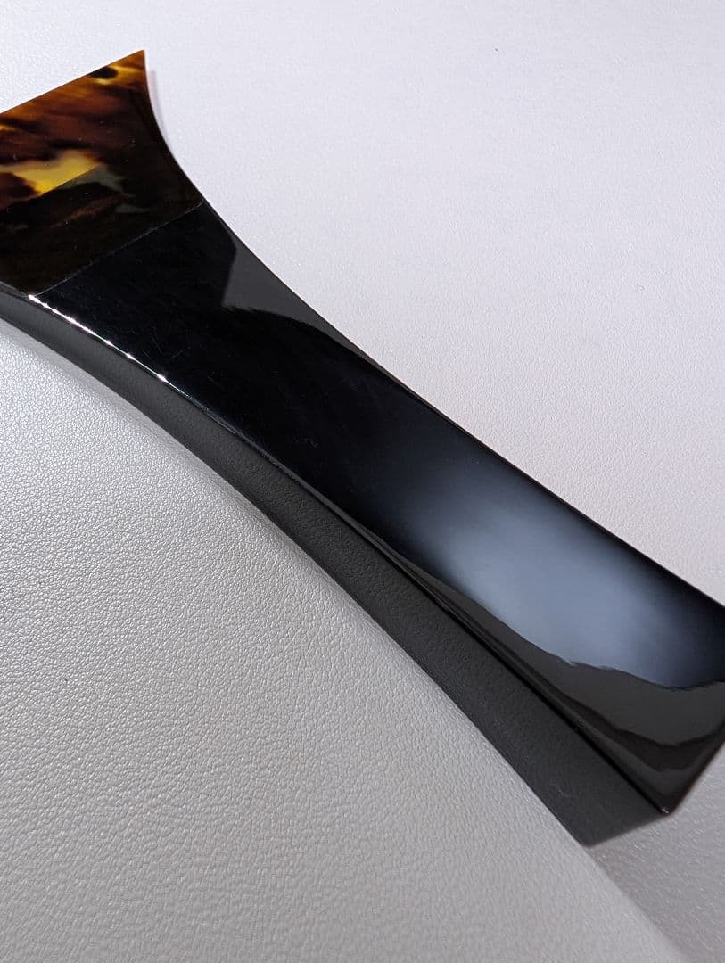 津軽三味線撥（バチ） 鼈甲張り合わせ　プラ台