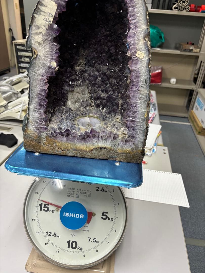 引き取り限定(大阪市)アメジストドーム置物