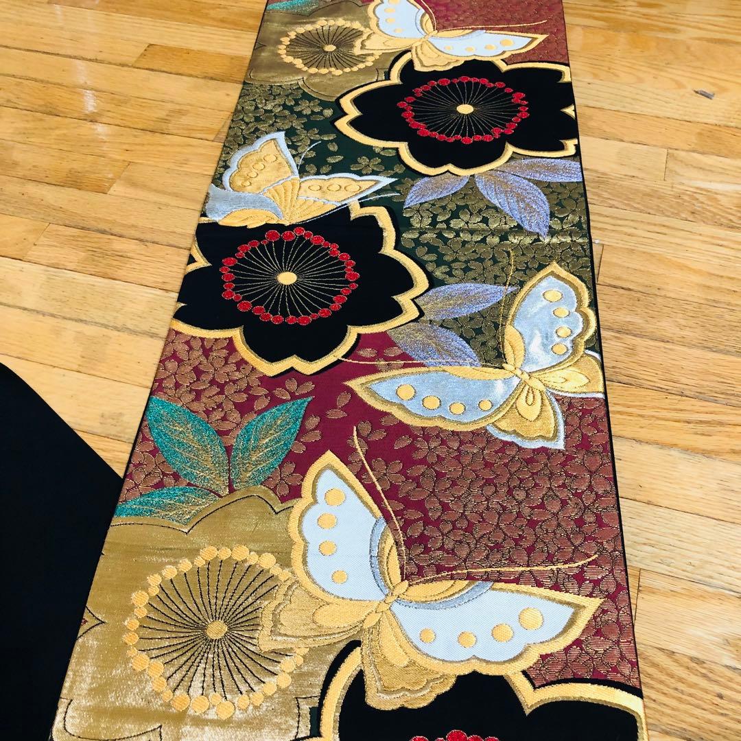 美品正絹袋帯‼️豪華黒地舞桜蝶々金銀糸刺繍煌びやか圧巻見惚れる銘品
