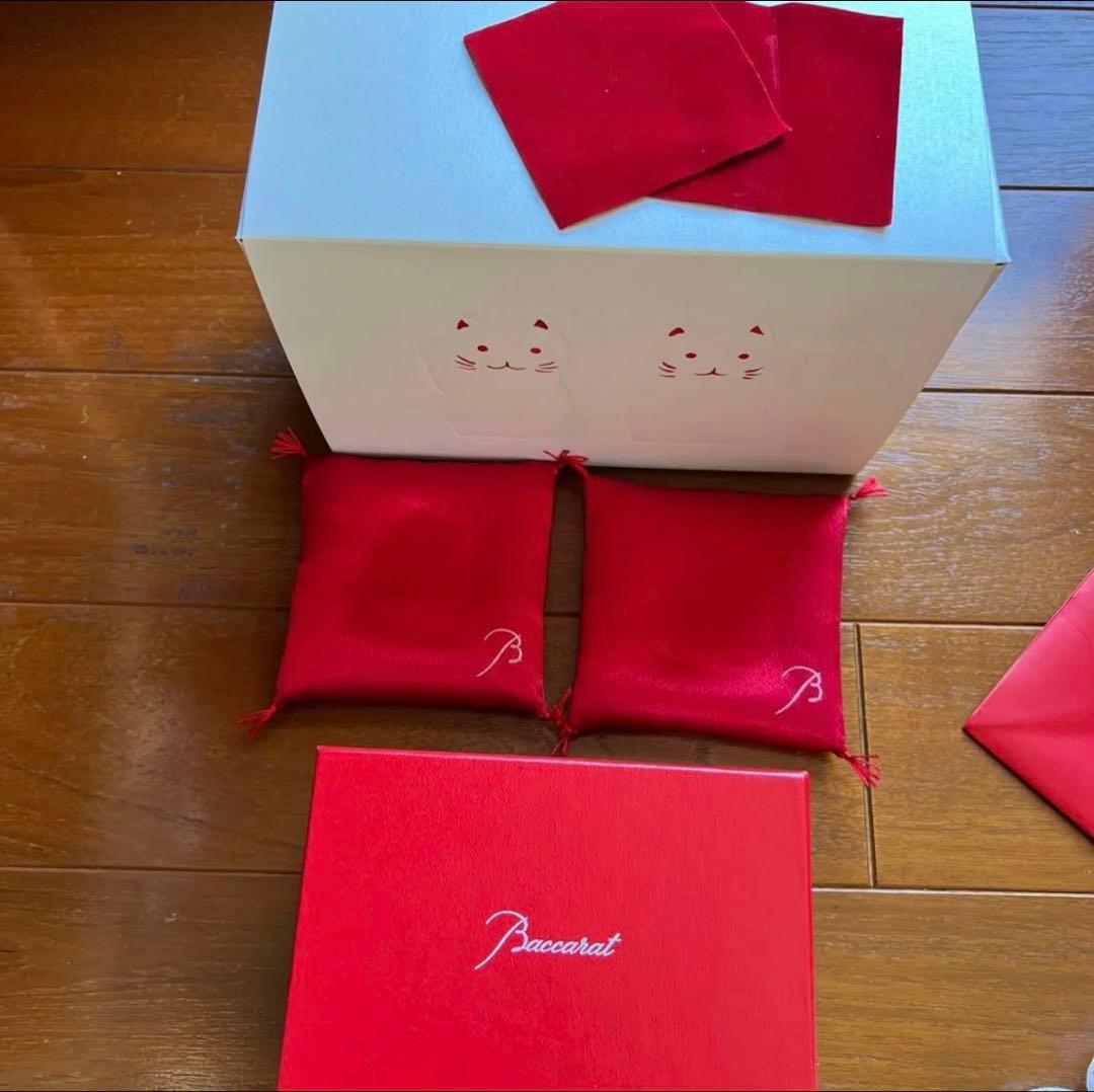 Baccarat 招き猫 黒と透明 置物 2セット！ - メルカリ