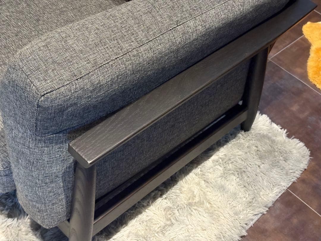 FUJIEI 富士栄　モダン　2Pソファ　アームソファ　リビング　ブラック　HZ