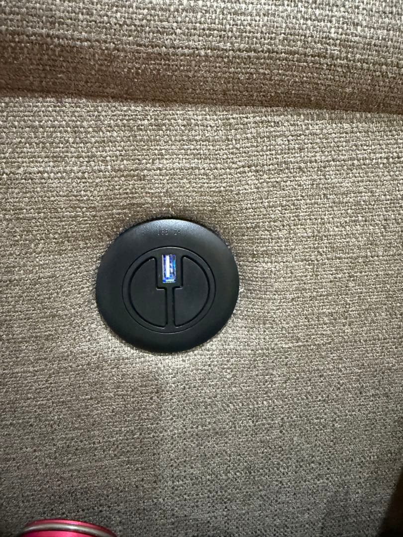 【からあげ】ニトリ Nビリーバー 電動リクライニングソファ 3人掛け