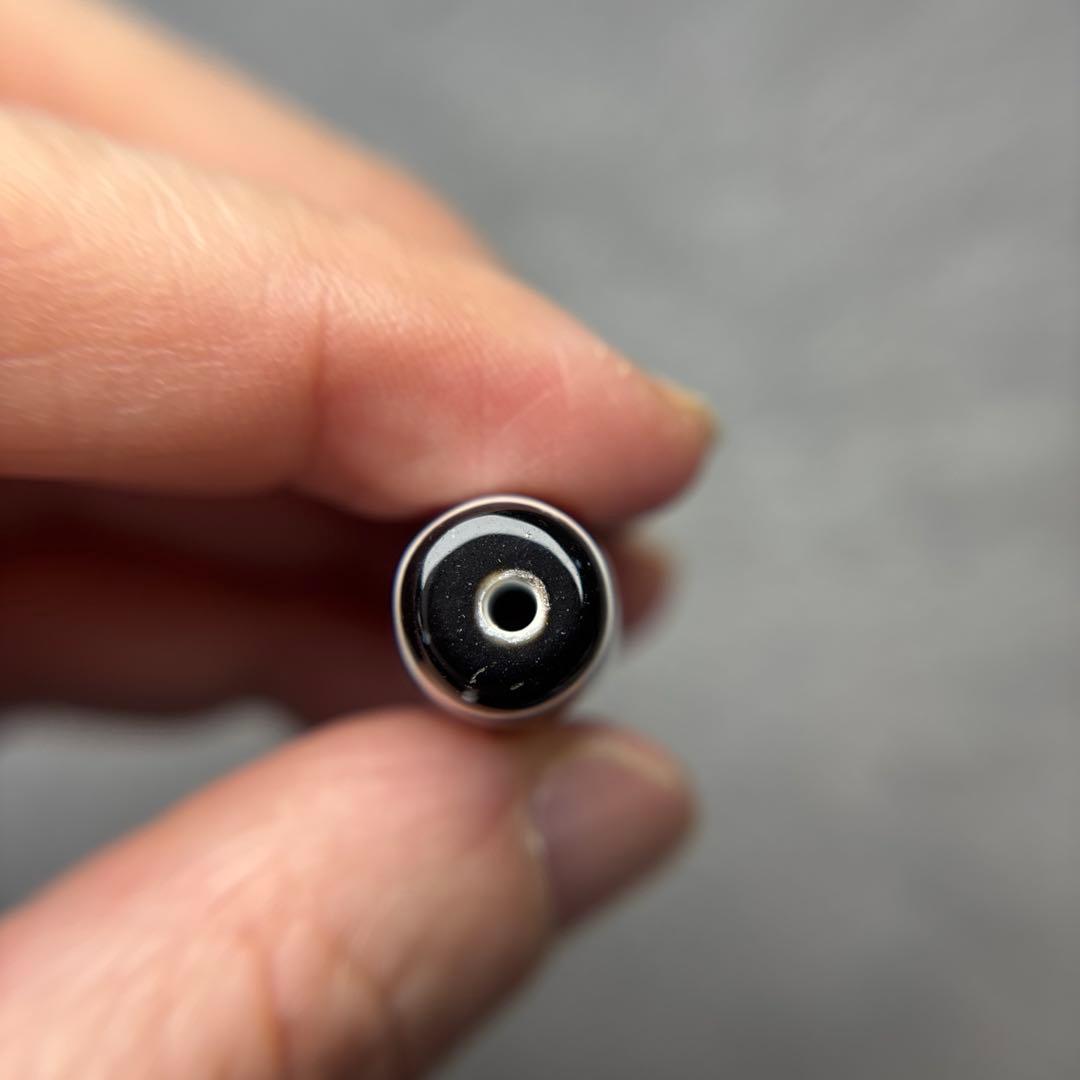 イチゴchan瑪瑙　白毫天珠　2-52