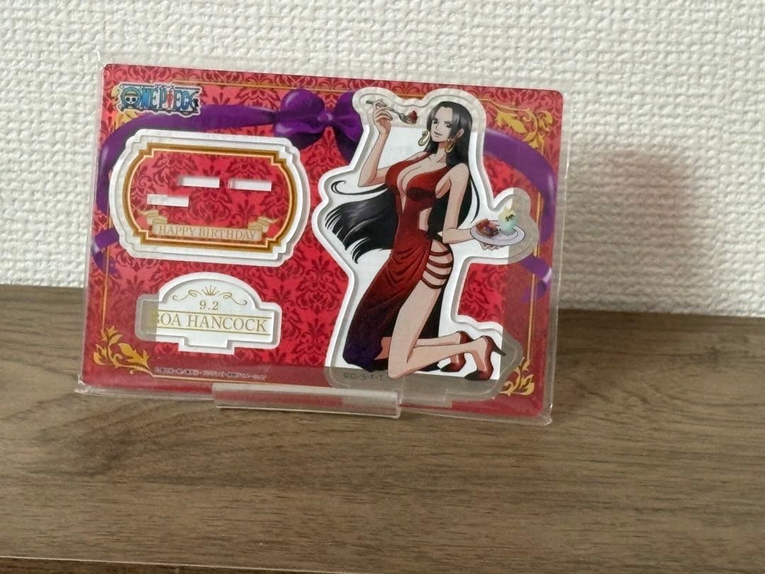 ワンピース 麦わらストア限定 ハンコック バースデーアクリルスタンド