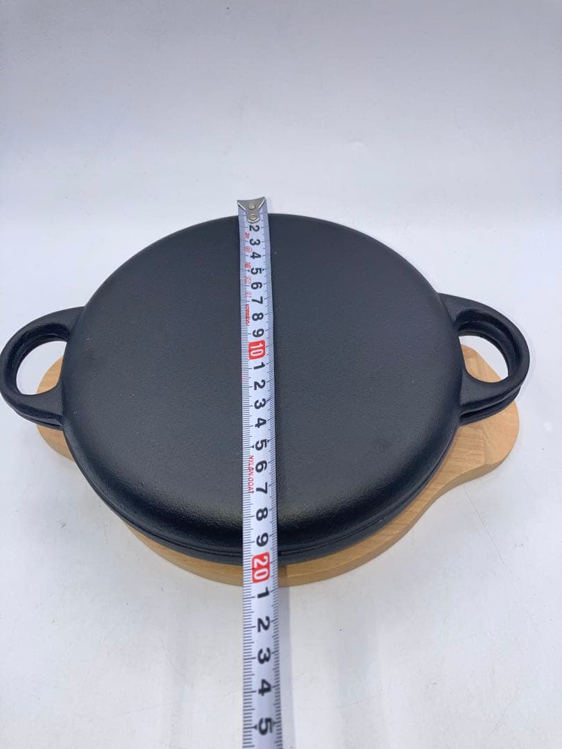 新品　盛栄堂　南部鉄器　ニューラウンド万能鍋（大）　未使用　木皿付