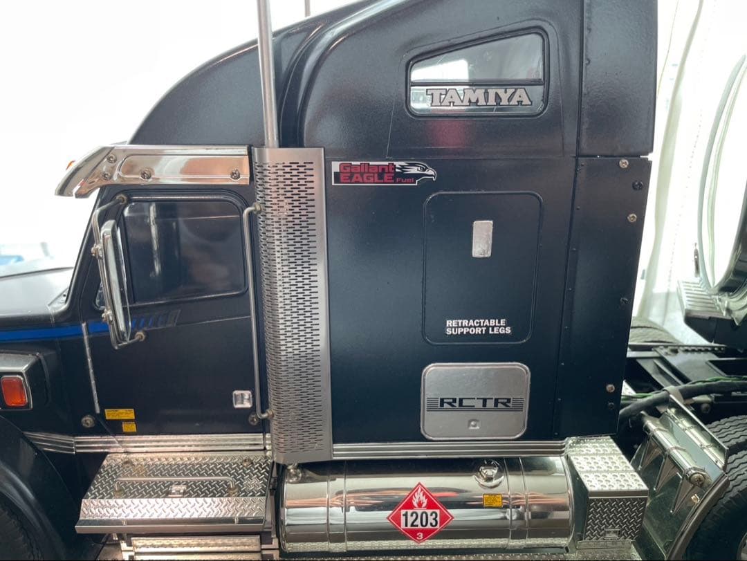 タミヤ 1/14ナイトハウラー