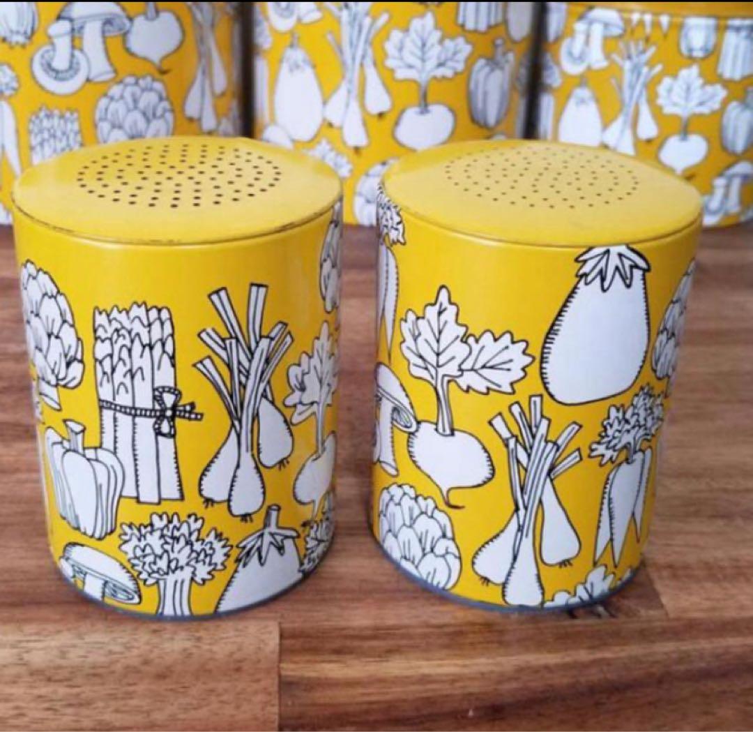 ビンテージの北欧柄　缶セット