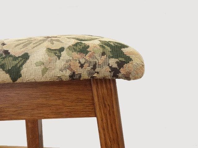 北海道手作り家具　ナラ材　ハイスツール（花柄）　勇峰工芸（新）