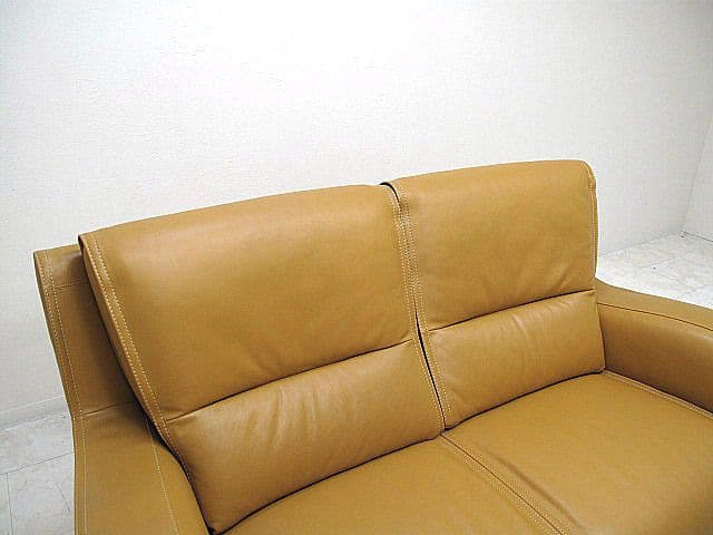 【展示品】カリモク　ドマーニ「エクセルライフ」最高峰総革2人掛けソファ