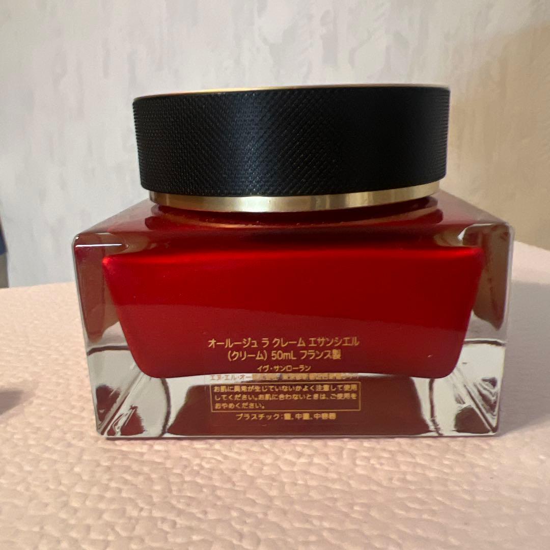 オールージュ　ラクレーム　エサンシエル　50ミリ
