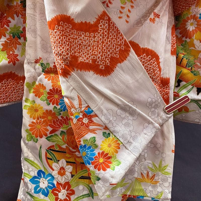 503ag100◎七五三 三歳 女児 着物&被布 部分絞り 梅 籠花 白◎