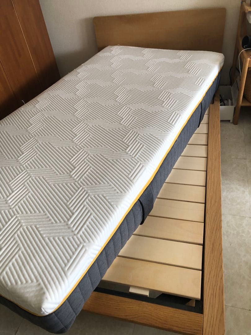 無印良品大人気すのこベッドフレーム！ヘッド付き＋マットレス定価198,000円