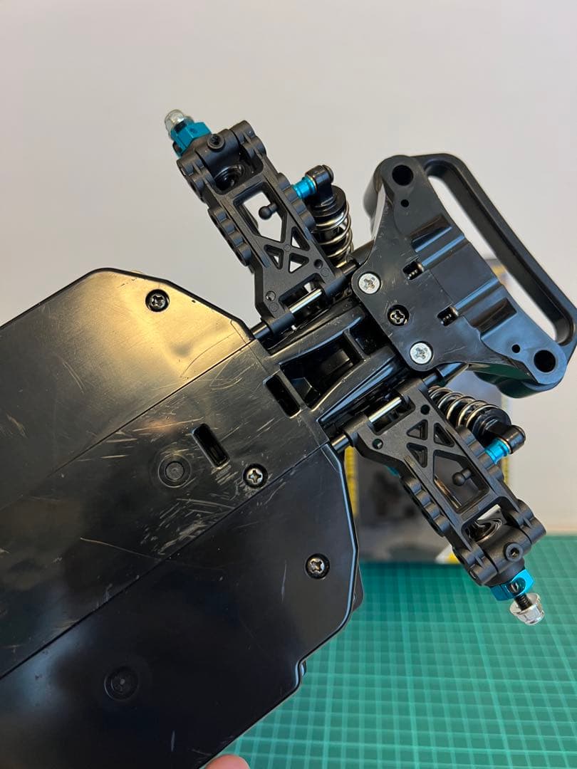 タミヤ　tt02 オプション満載　イーグル模型　4駆ドリフト　グリップ