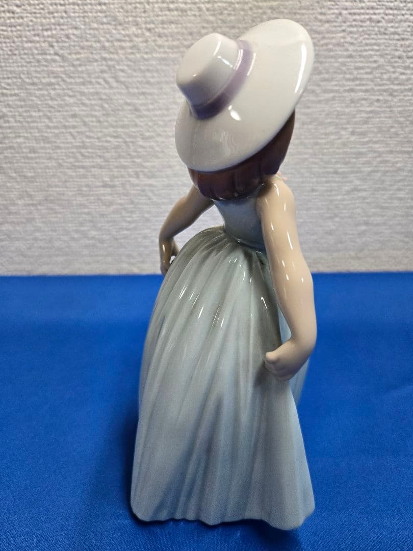 美品　リヤドロ 《可愛いロシータ》6275 フィギュリン　最終値下げ