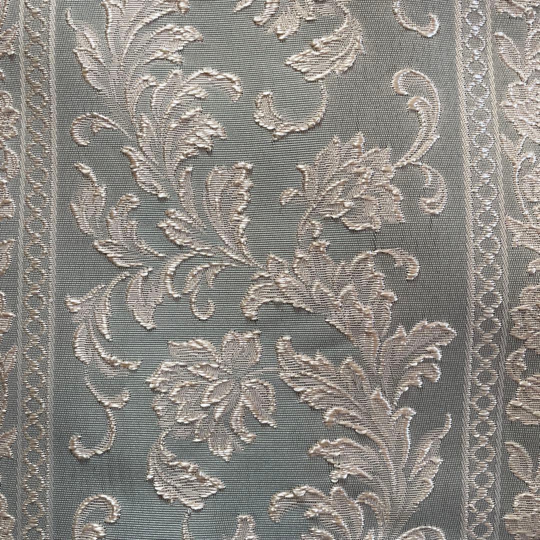 エンボス花柄グレー系ドレープカーテン150x100cm 2セット-ジャパン公式