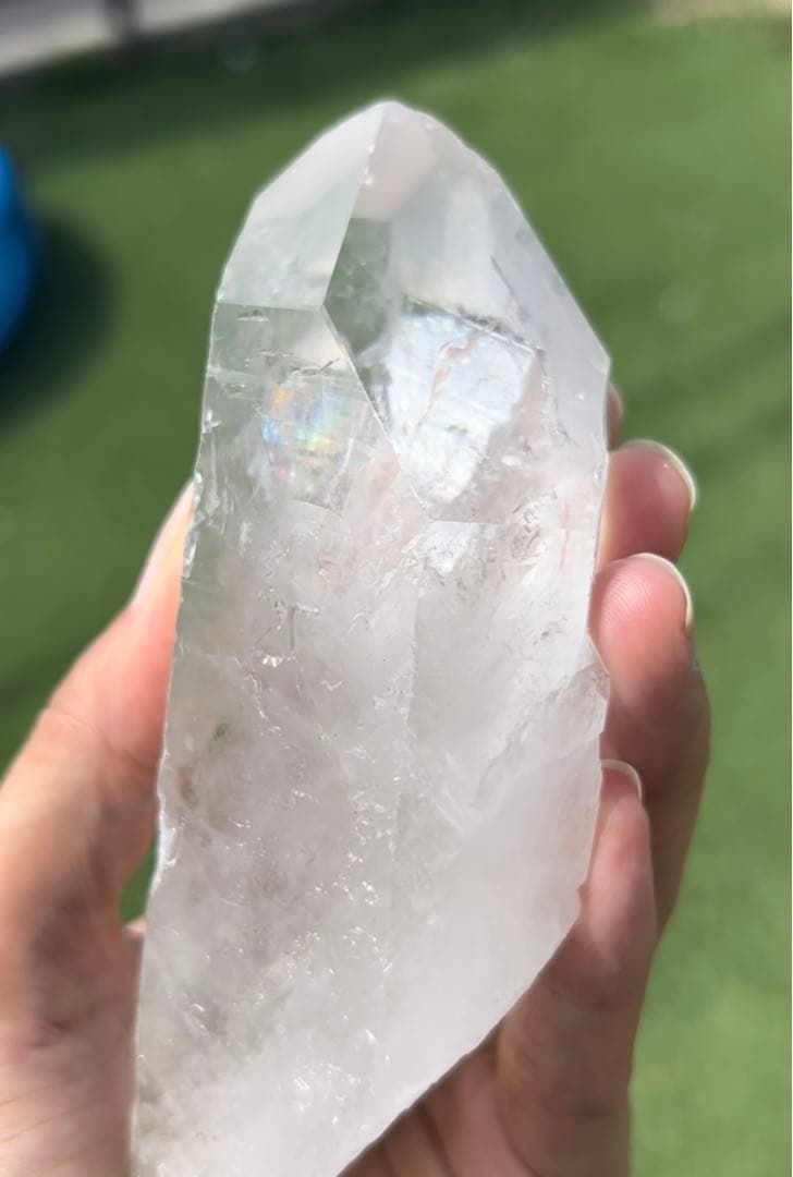 虹入り水晶ポイント✴︎347g