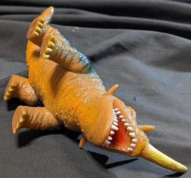 バルゴン（日東復刻・スラッシュカンパニー）ミドルサイズ ソフビ