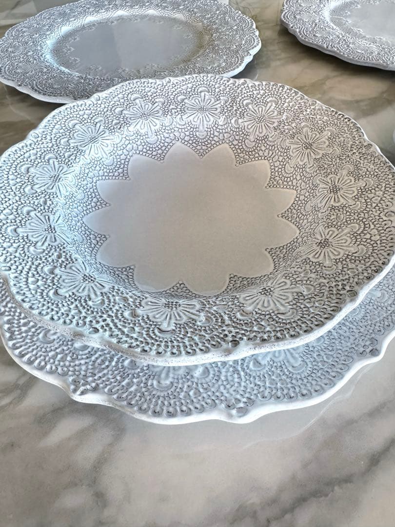 ブランディボワール レース模様 ホワイト陶器皿 6枚セット