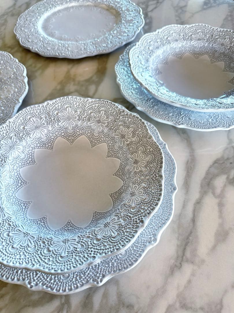ブランディボワール レース模様 ホワイト陶器皿 6枚セット