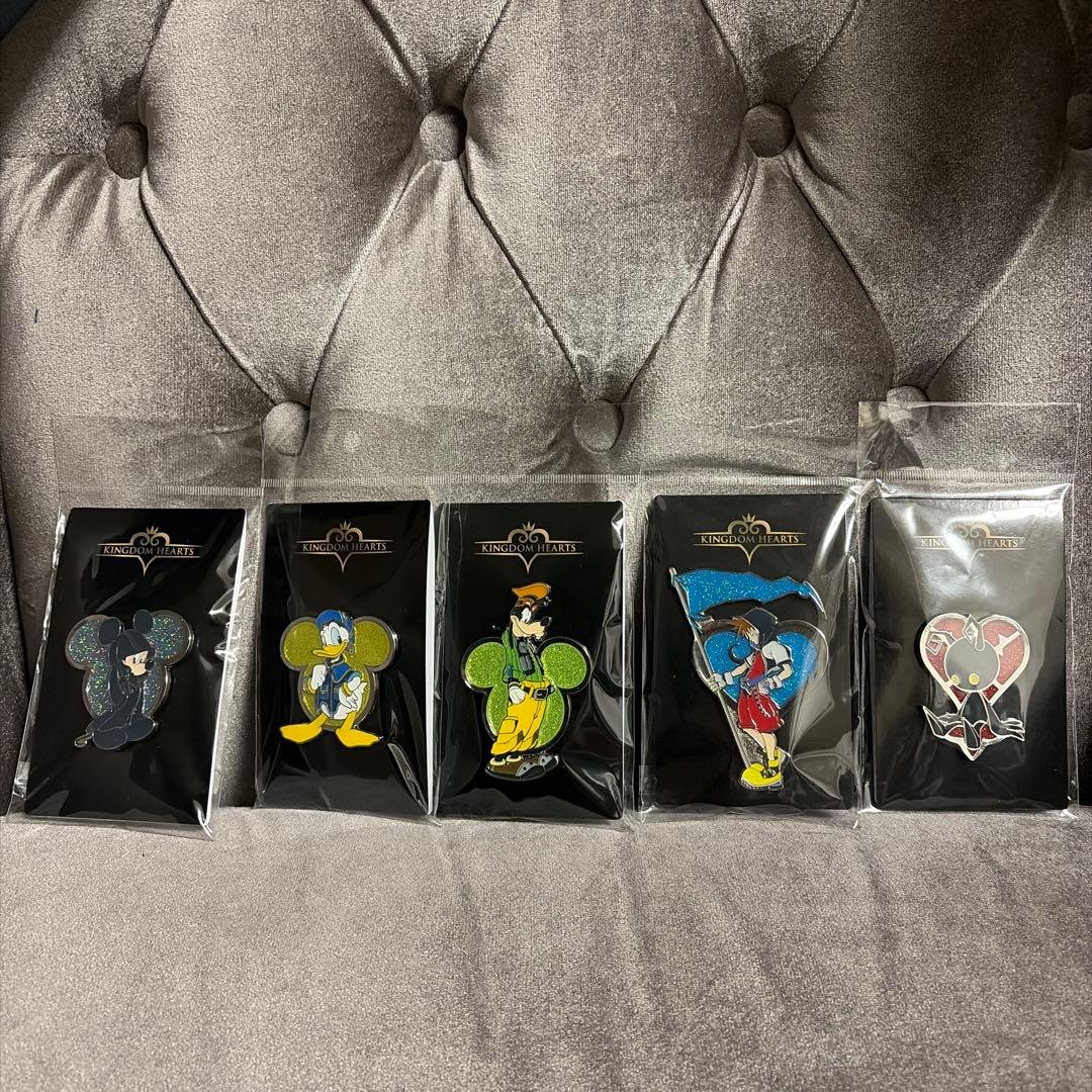 キングダムハーツ ロフト ピンズ 全5種類セット - メルカリ