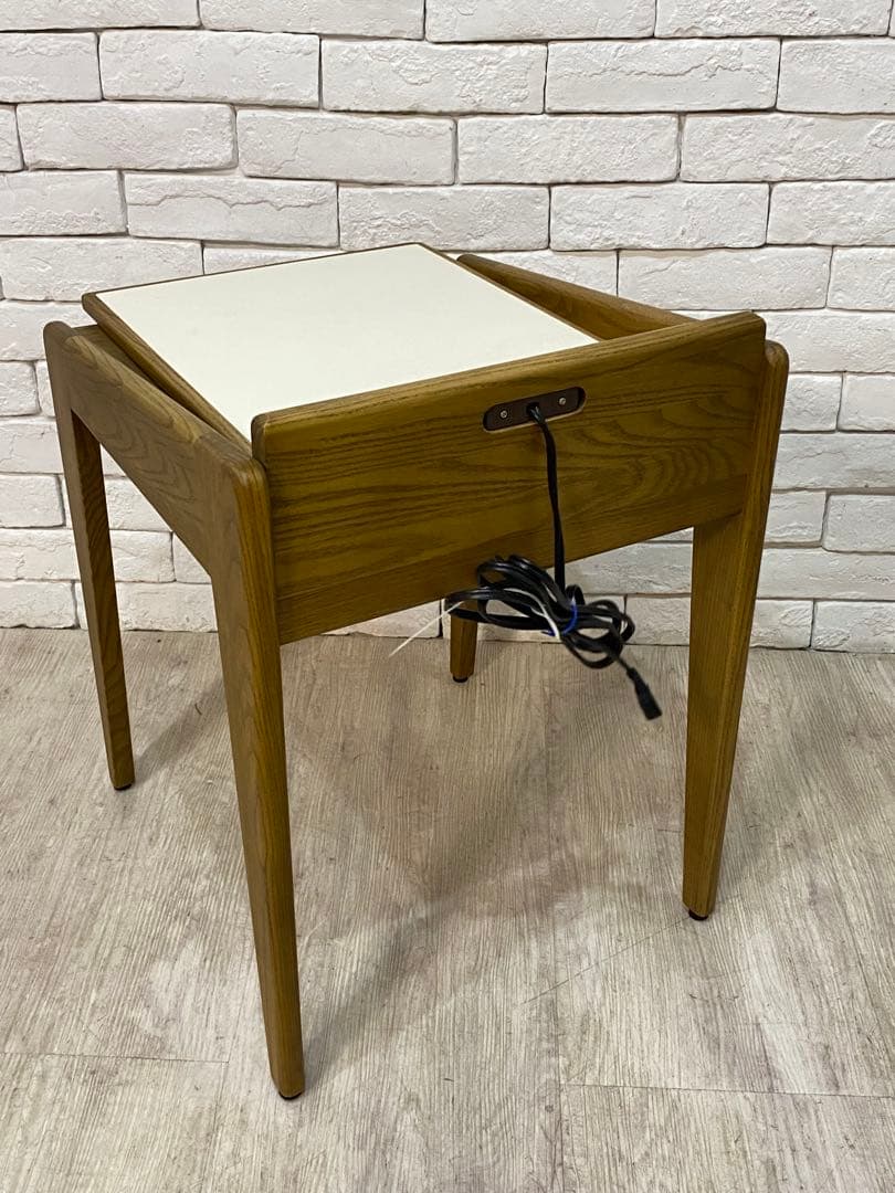 【mm】サイドテーブル　ナイト　小物棚　北欧　机　寝室　アメリカ