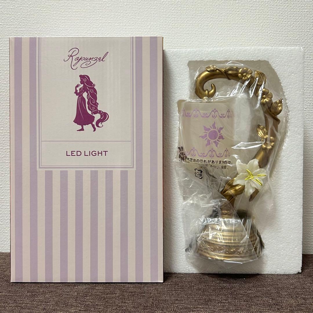 ディズニー 塔の上のラプンツェル パスカル LED フィギュア ライト ランタン