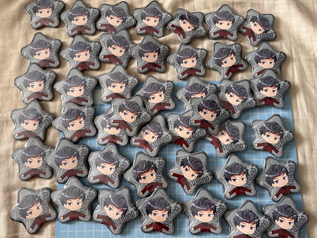 時任黒乃 DIG-ROCK ディグロック 星型缶バッジ セット 痛バ - メルカリ