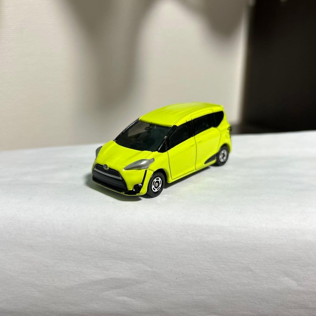 トミカ トヨタ シエンタ 廃盤 レア 美品 - メルカリ