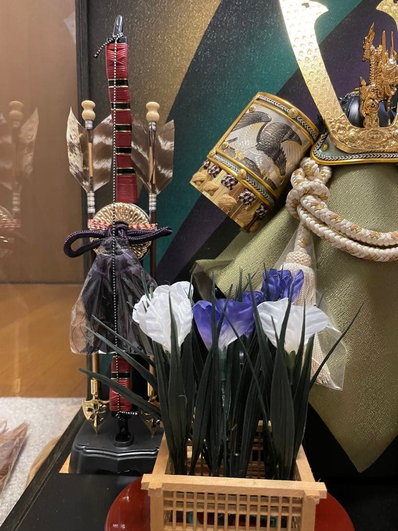 五月人形　兜飾り　兜ケース飾　八号 吉宝作