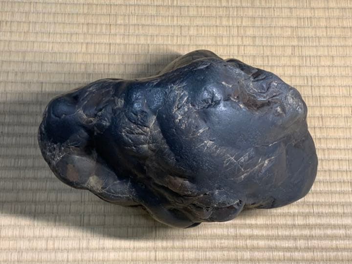 瀬田川虎石 横33×高25×奥行22.5(cm)  16.5kg 水石 盆石