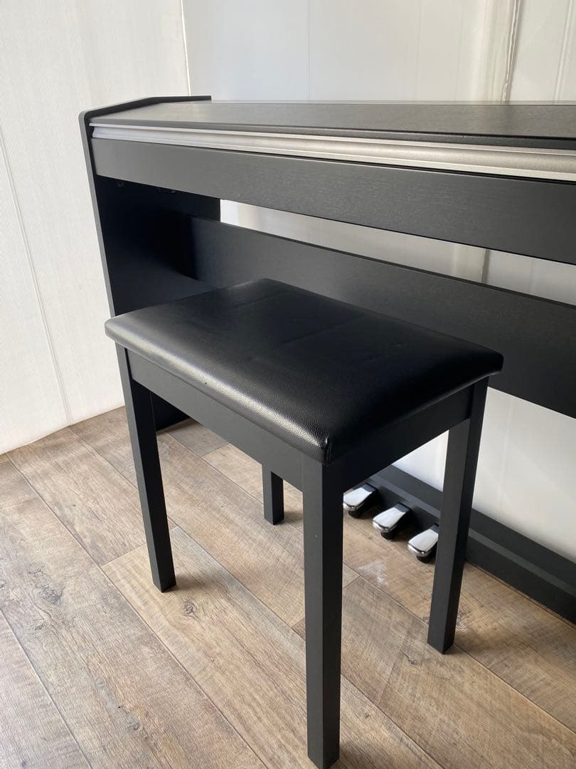 Roland 電子ピアノ【F-140R / F-140】スタイリッシュタイプ！