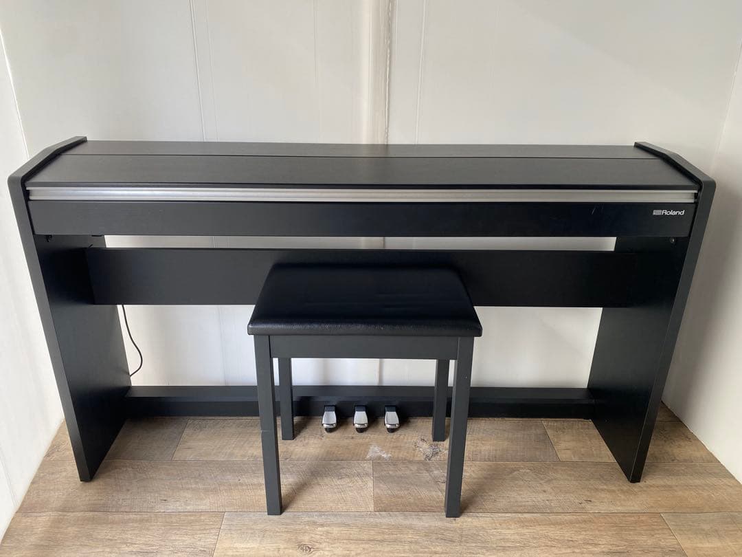Roland 電子ピアノ【F-140R / F-140】スタイリッシュタイプ！